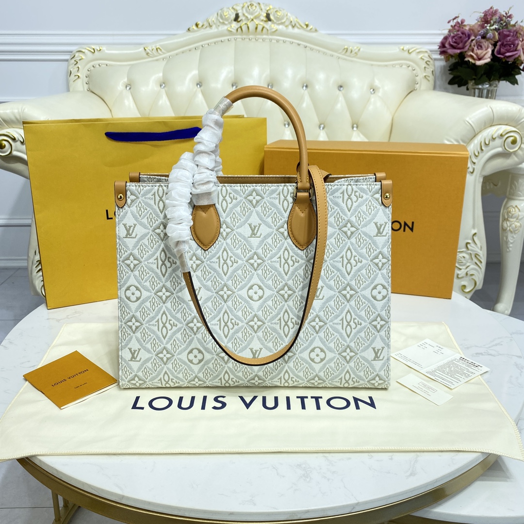 Louis Vuitton ONTHEGO MM Monogram Handbag M59614 Ecru / Caramel